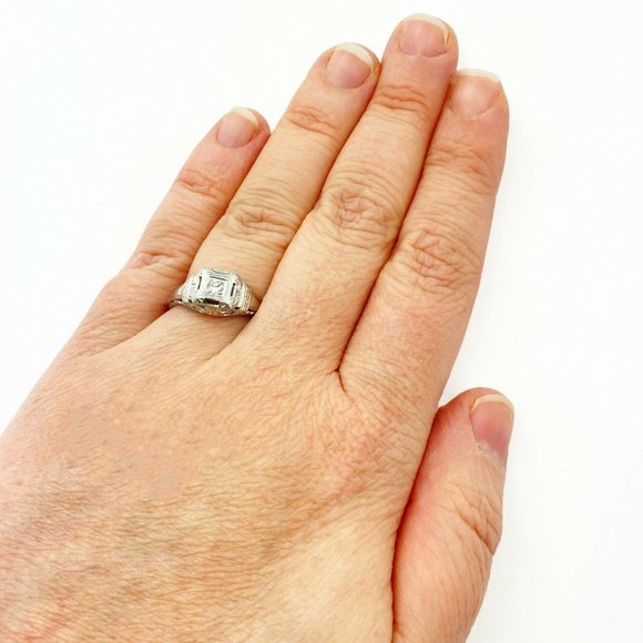 Vintage Estate 18k White Gold Diamond Art Deco Filigree Ring - Picture 5 of 5